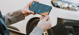 service van mobile 01 UI
